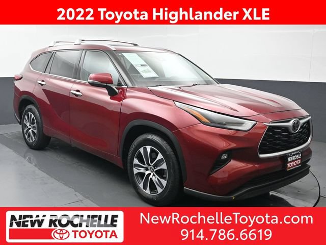 Used 2022 Toyota Highlander XLE