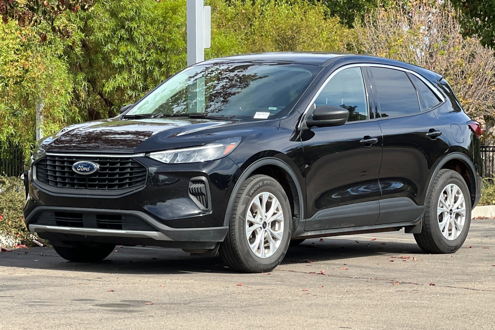 Used 2024 Ford Escape Active FWD image 8