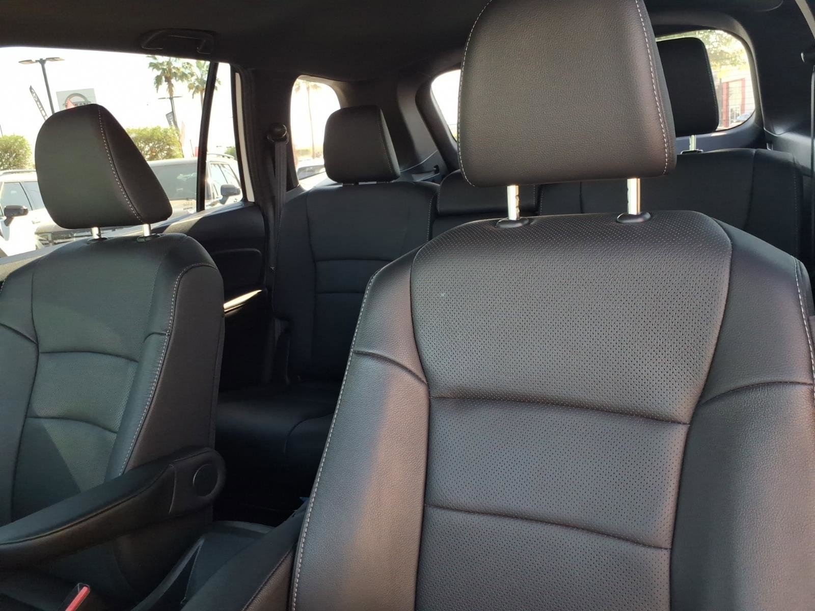 Used 2023 Honda Passport EX-L image 15