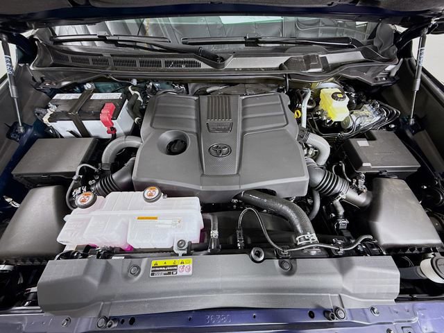New 2026 Toyota Tundra Platinum AWD/4WD image 30