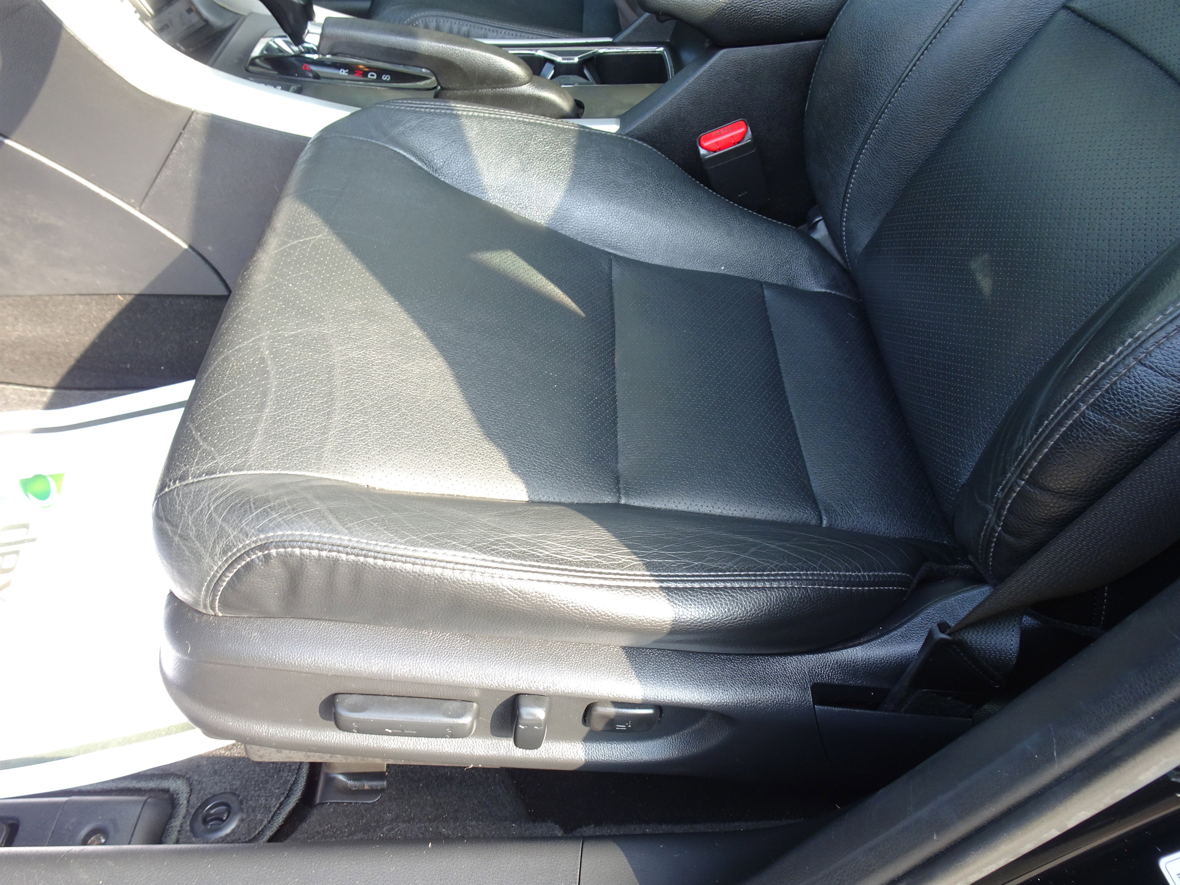 Used 2014 Honda Accord EX-L image 9