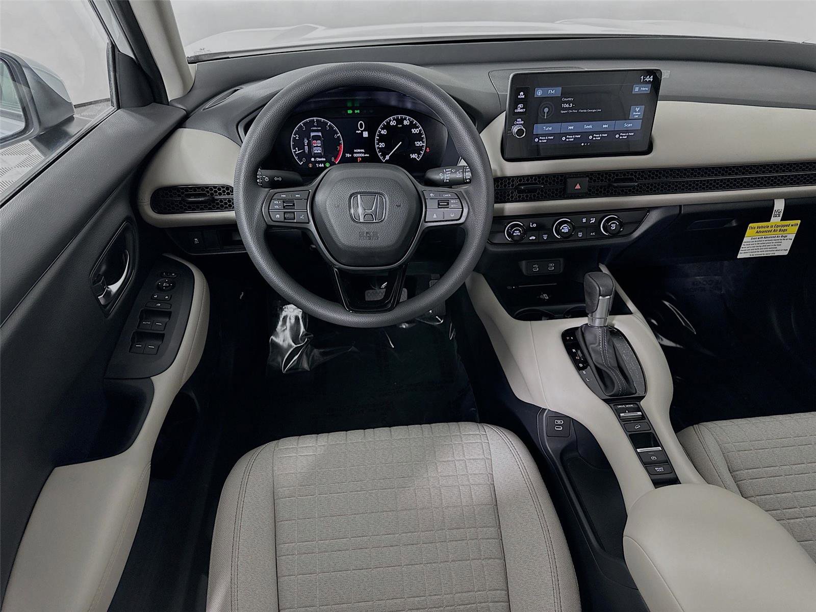 New 2026 Honda HR-V LX image 2