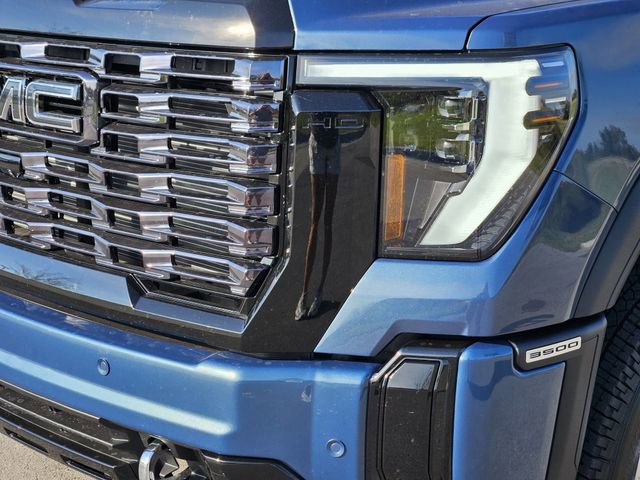 New 2026 GMC Sierra 3500 Denali Ultimate image 5