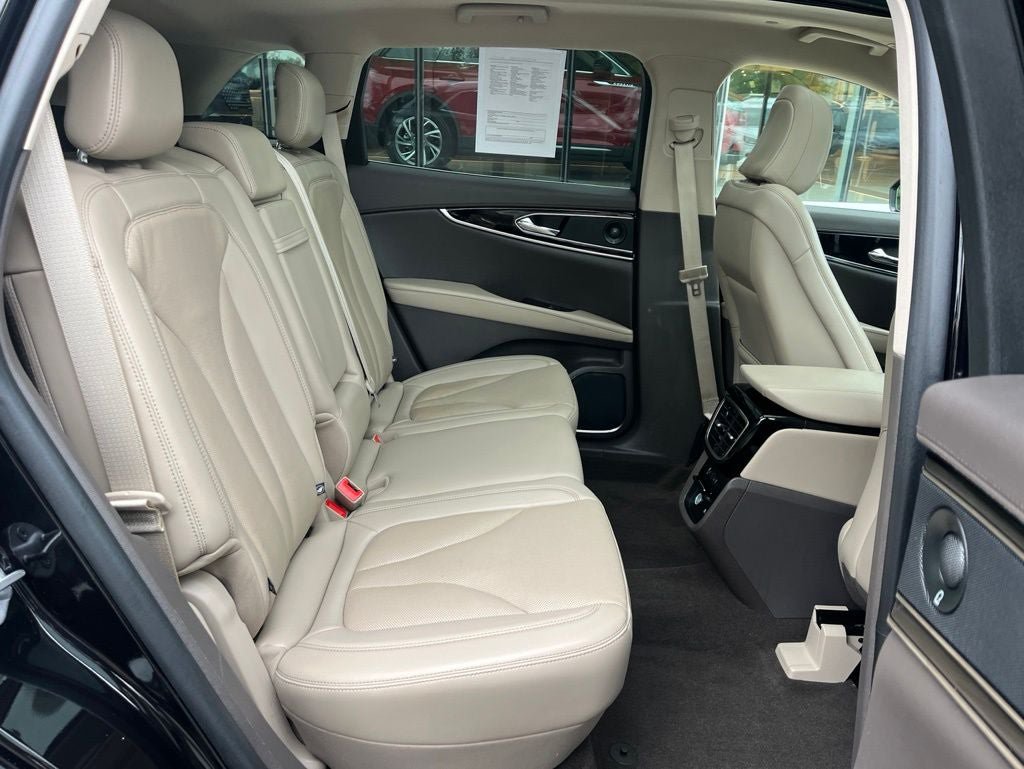 Certified 2023 Lincoln Nautilus Reserve w/ Equipment Group 201A AWD/4WD image 20