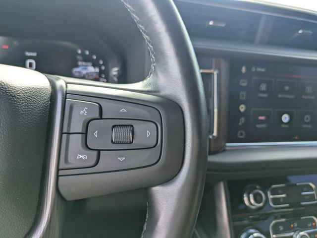 Used 2023 GMC Yukon Denali Ultimate AWD/4WD image 34