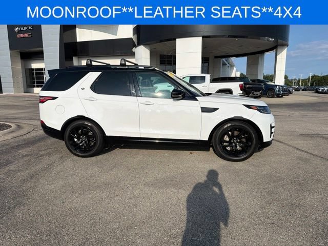 Used 2020 Land Rover Discovery Landmark AWD/4WD image 12