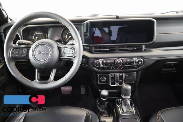 Used 2024 Jeep Gladiator Sport w/ Premium Package AWD/4WD image 13