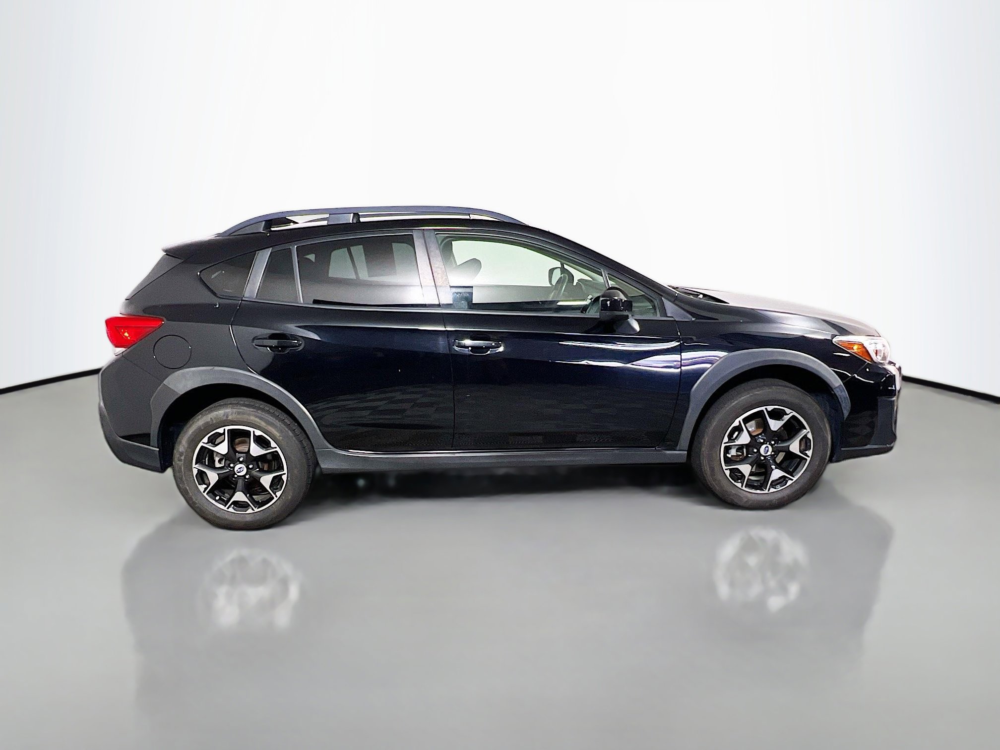 Used 2018 Subaru Crosstrek 2.0i Premium AWD/4WD image 3