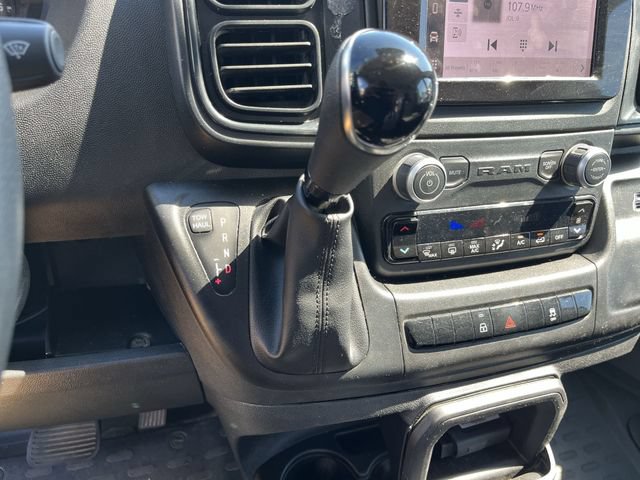 Used 2025 RAM ProMaster 2500 w/ Convenience Group FWD image 21