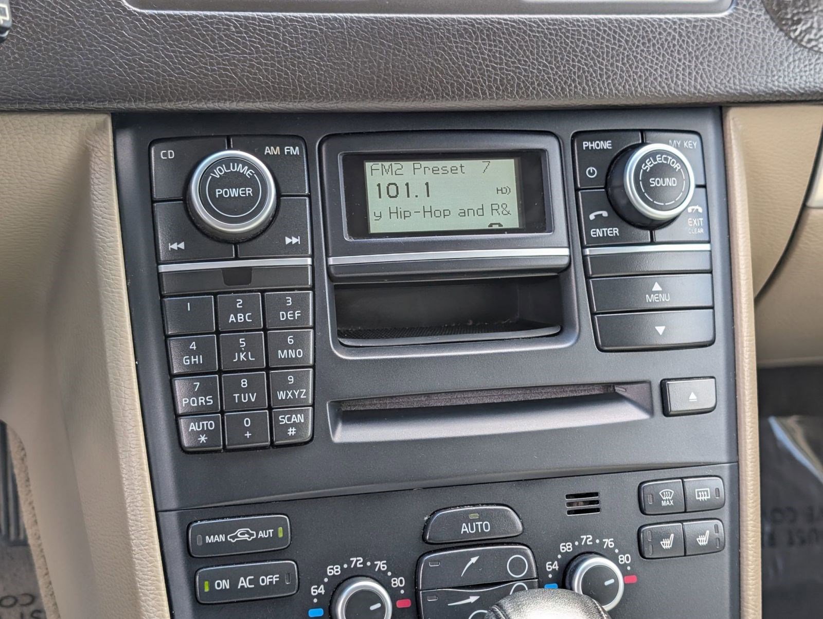 Used 2013 Volvo XC90 3.2 image 20