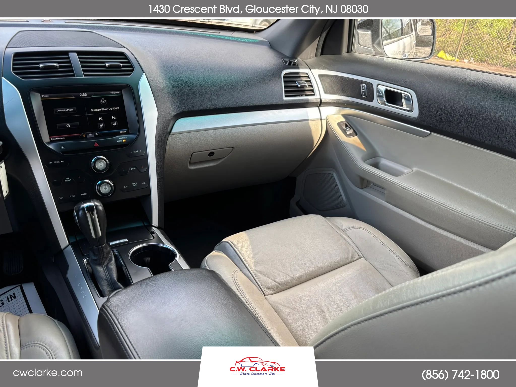 Used 2015 Ford Explorer XLT w/ Equipment Group 202A image 14