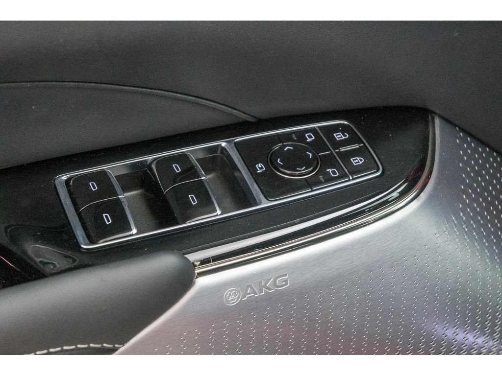 New 2026 Cadillac Lyriq V w/ Exterior Carbon Fiber Package image 15