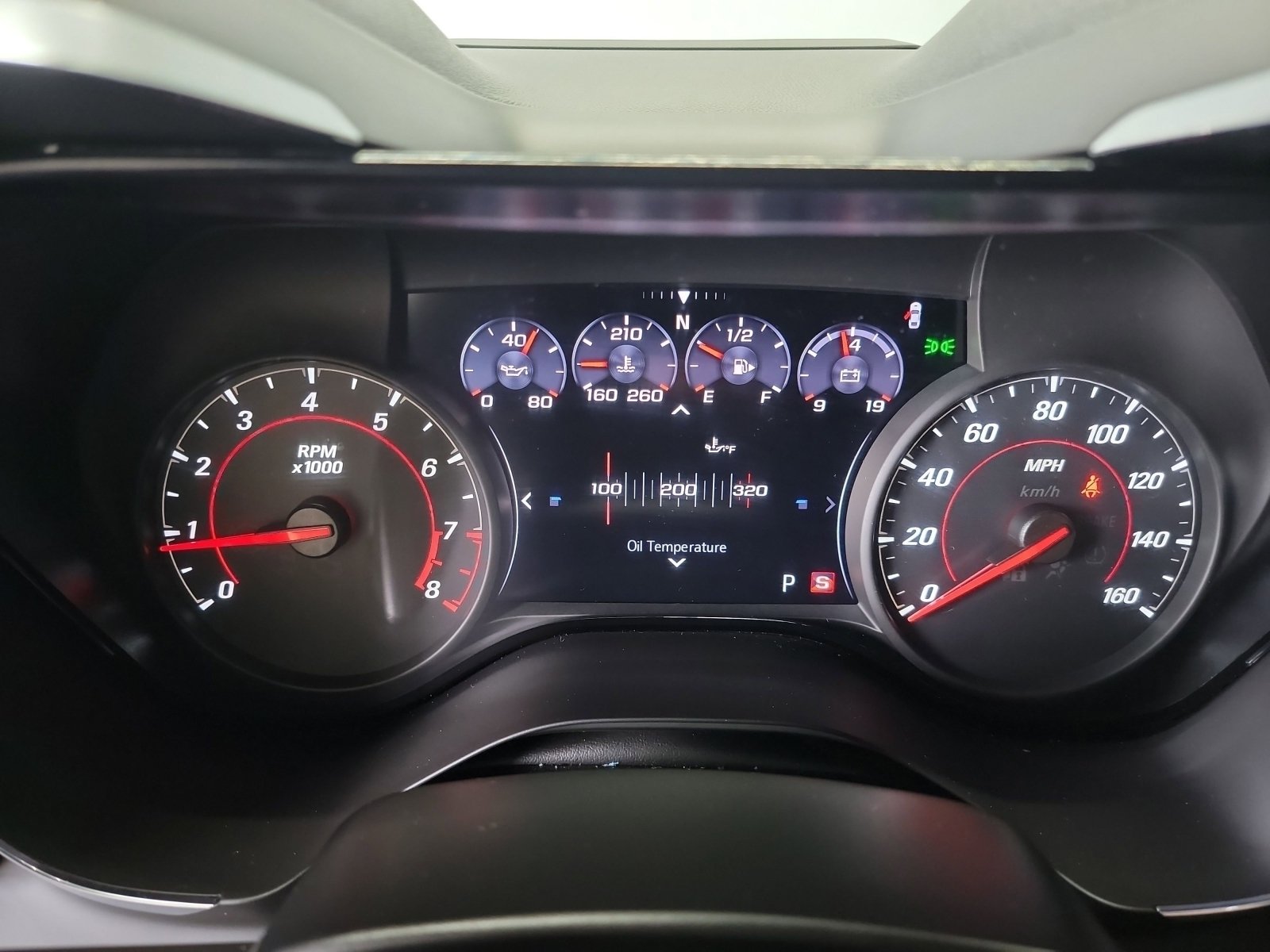 Used 2021 Chevrolet Camaro LT RWD image 18