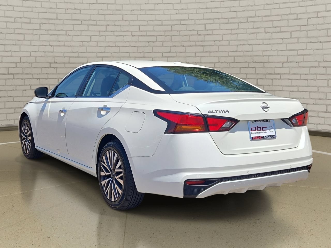 Certified 2025 Nissan Altima 2.5 SV FWD image 7