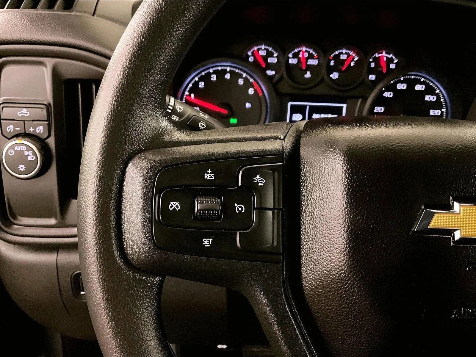 Used 2026 Chevrolet Silverado 1500 W/T w/ WT Convenience Package RWD image 17