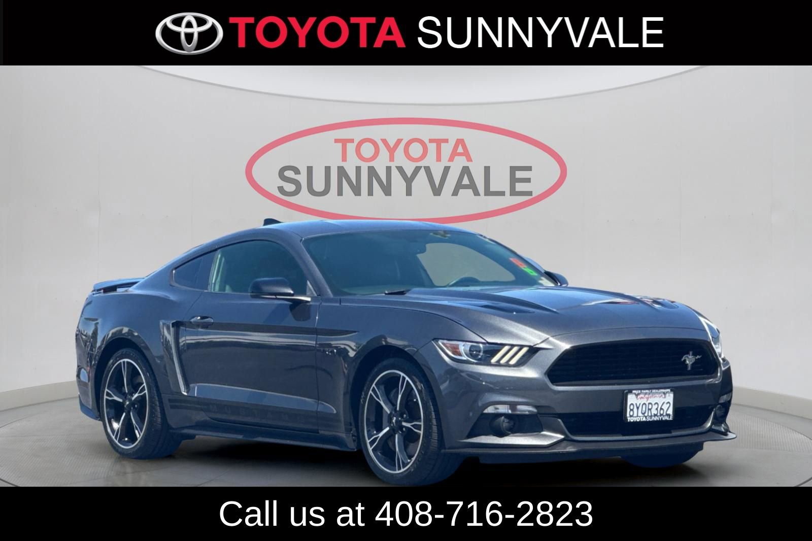 Used 2017 Ford Mustang GT Premium w/ Enhanced Security Package RWD image 10