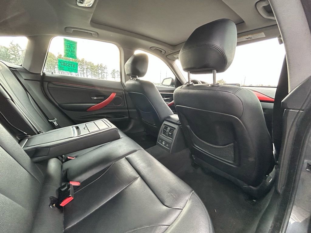 Used 2014 BMW 328i Gran Turismo xDrive image 19