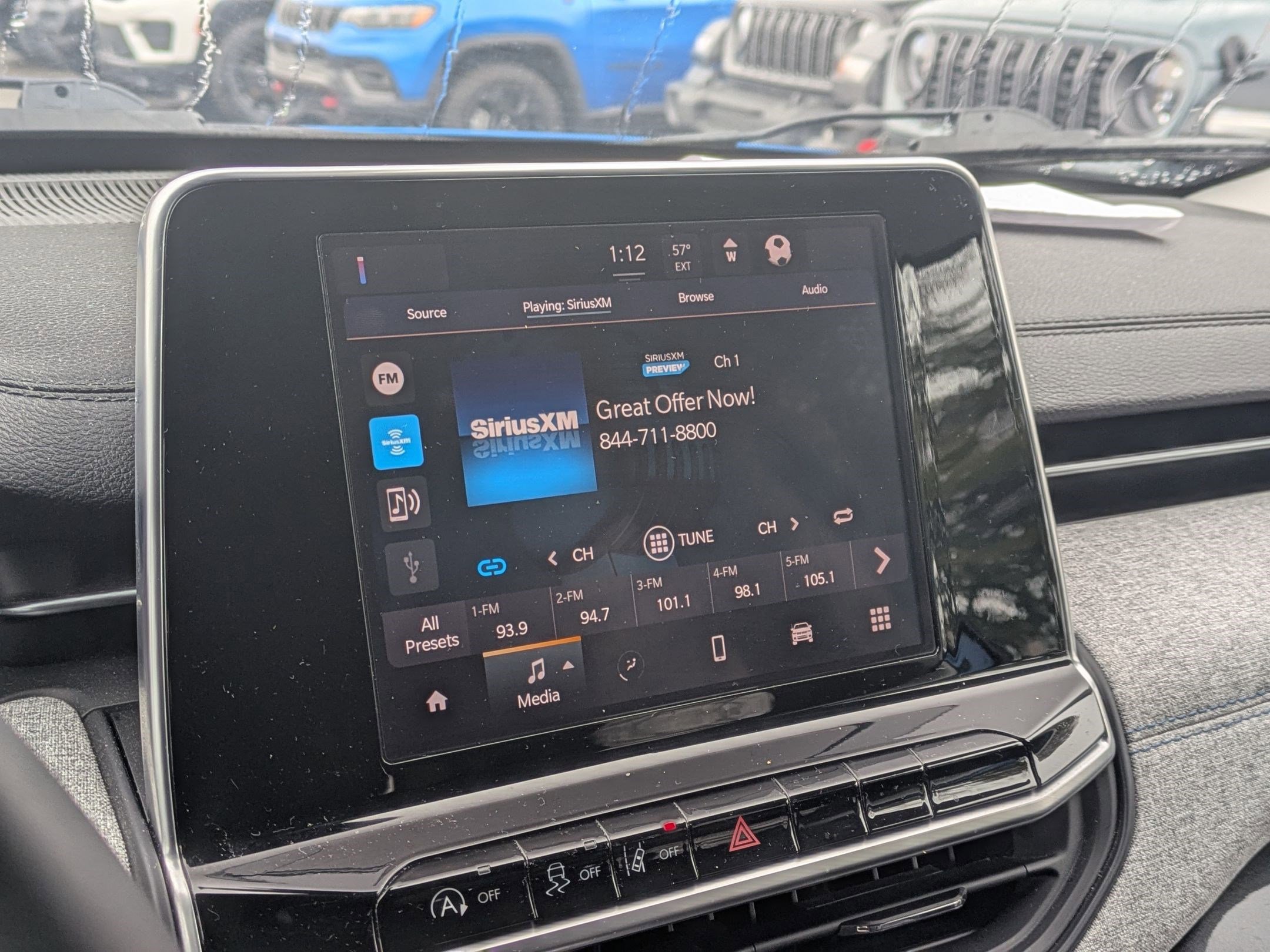 Used 2022 Jeep Compass Latitude image 12