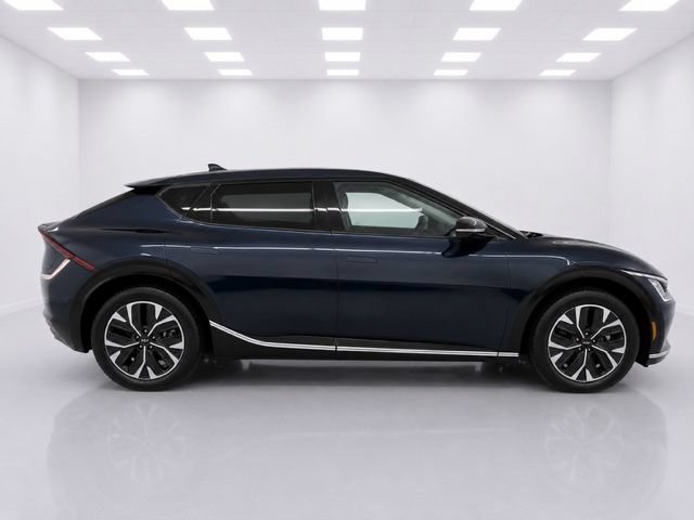 Used 2023 Kia EV6 Wind w/ Wind Technology Package AWD/4WD image 6