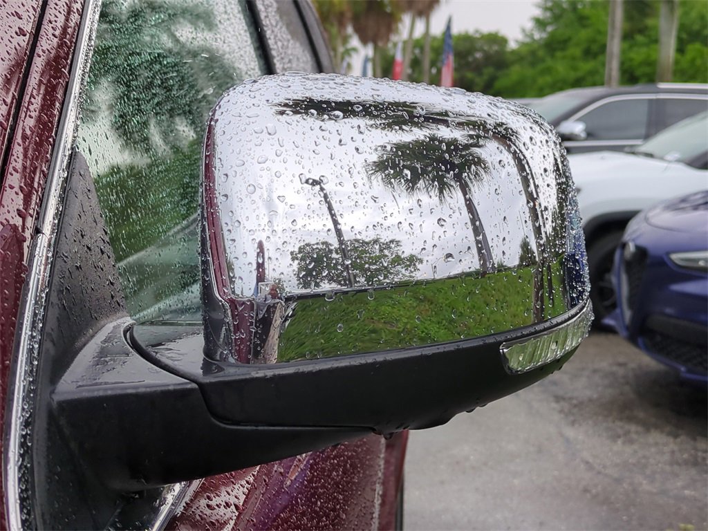 Certified 2020 Jeep Grand Cherokee Overland image 12