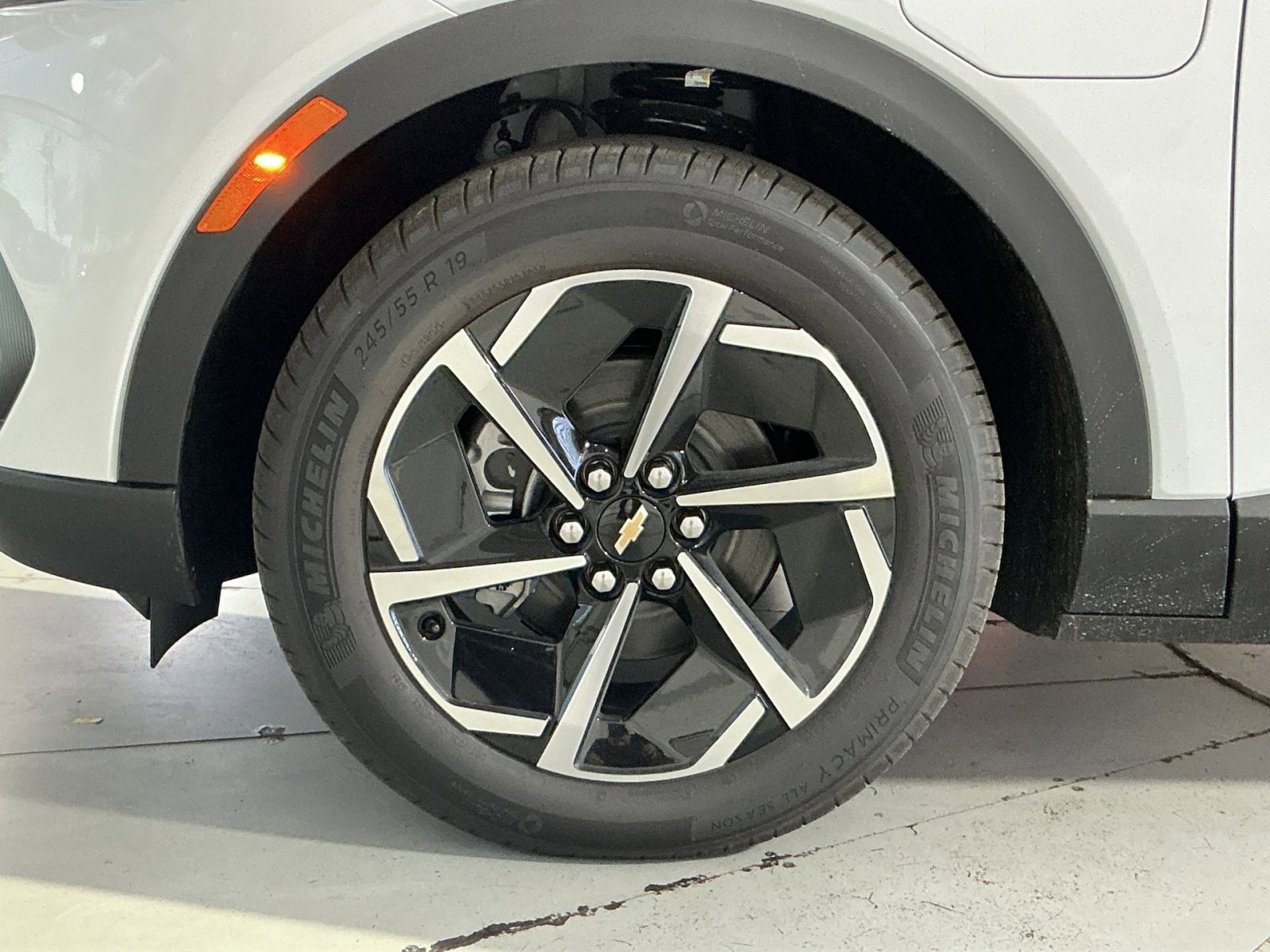 New 2026 Chevrolet Equinox EV LT image 20