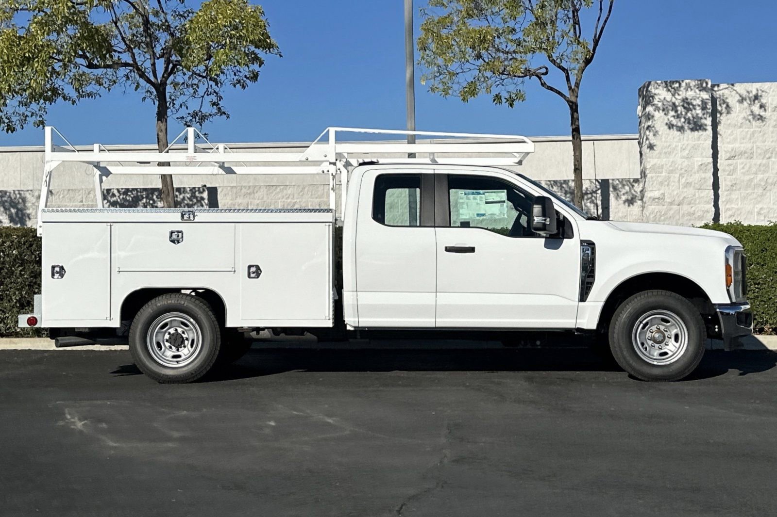 New 2026 Ford F250 XL w/ XL Chrome Package video 3