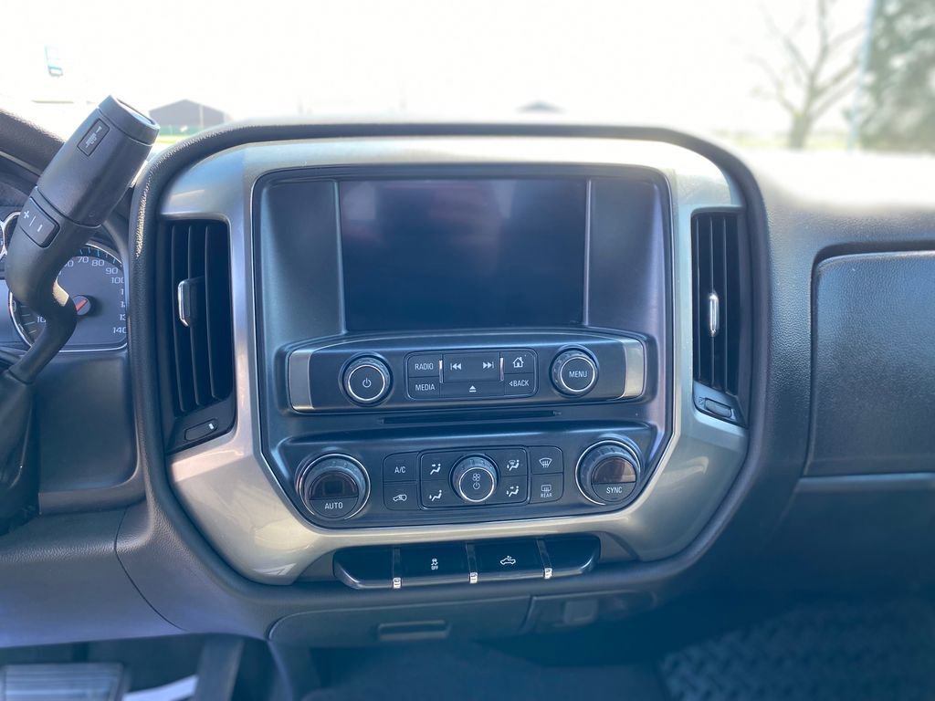 Used 2019 Chevrolet Silverado 1500 LT w/ All Star Edition image 25