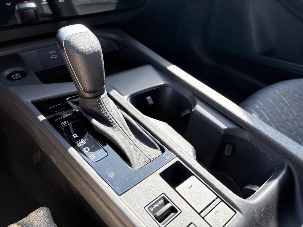 New 2026 Nissan Sentra SV w/ Floor Mat Package FWD image 10