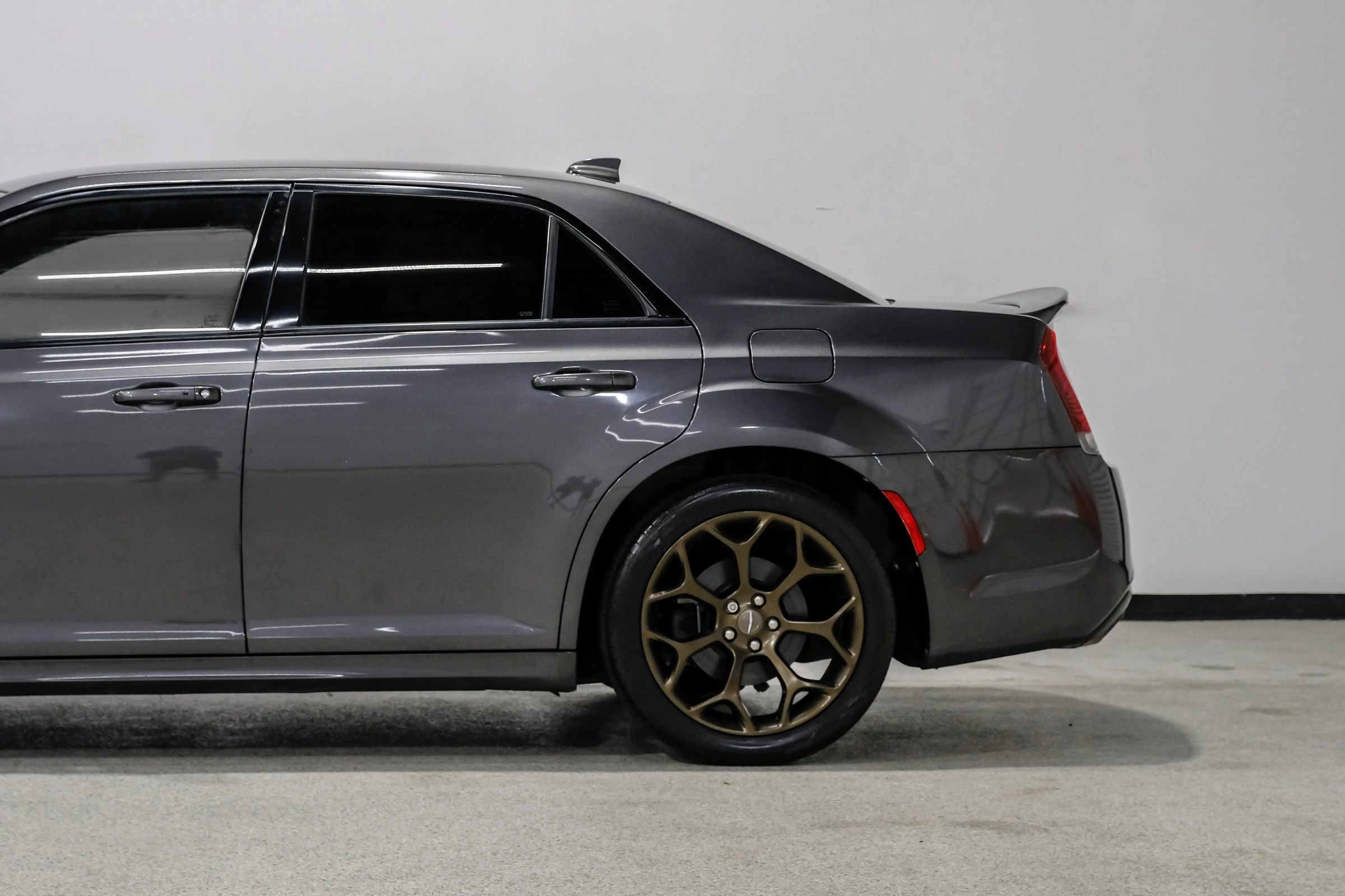 Used 2017 Chrysler 300 S w/ S Model Appearance Package image 15