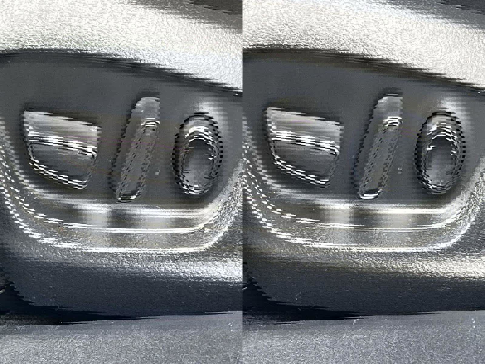 Used 2023 Toyota Camry SE image 13