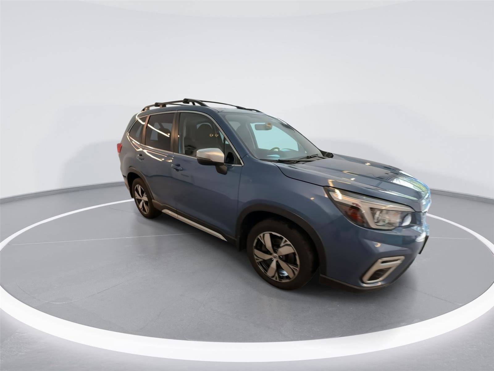 Used 2020 Subaru Forester Touring AWD/4WD image 2