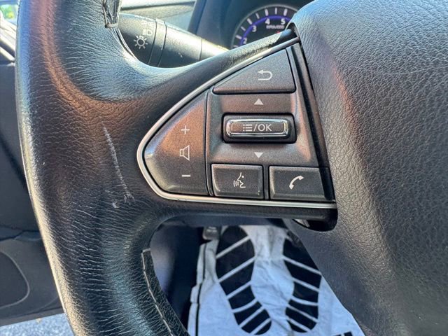 Used 2017 INFINITI Q50 3.0t Premium RWD image 19