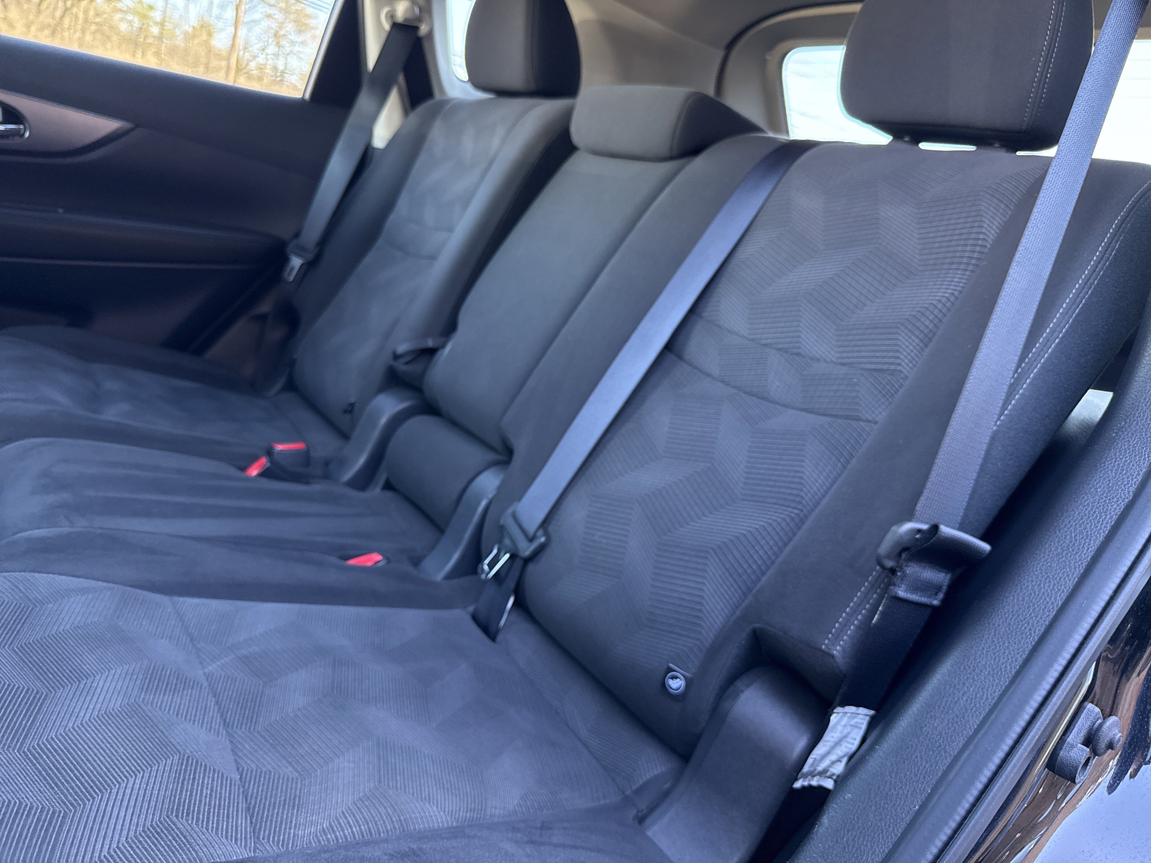 Used 2016 Nissan Rogue SV image 13