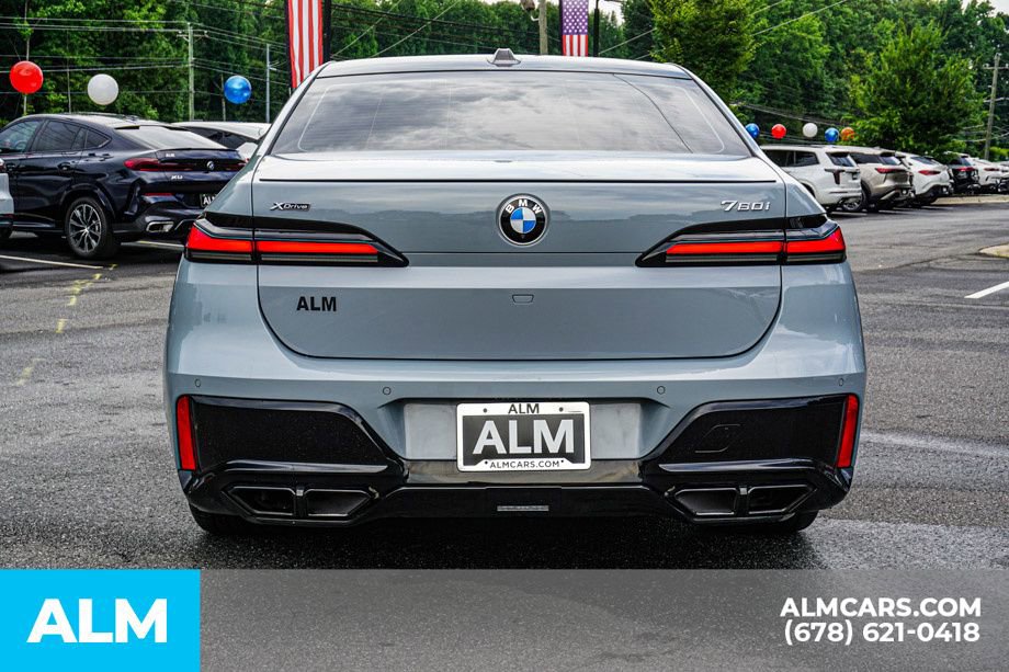 Used 2024 BMW 760i xDrive w/ Premium Package AWD/4WD image 11