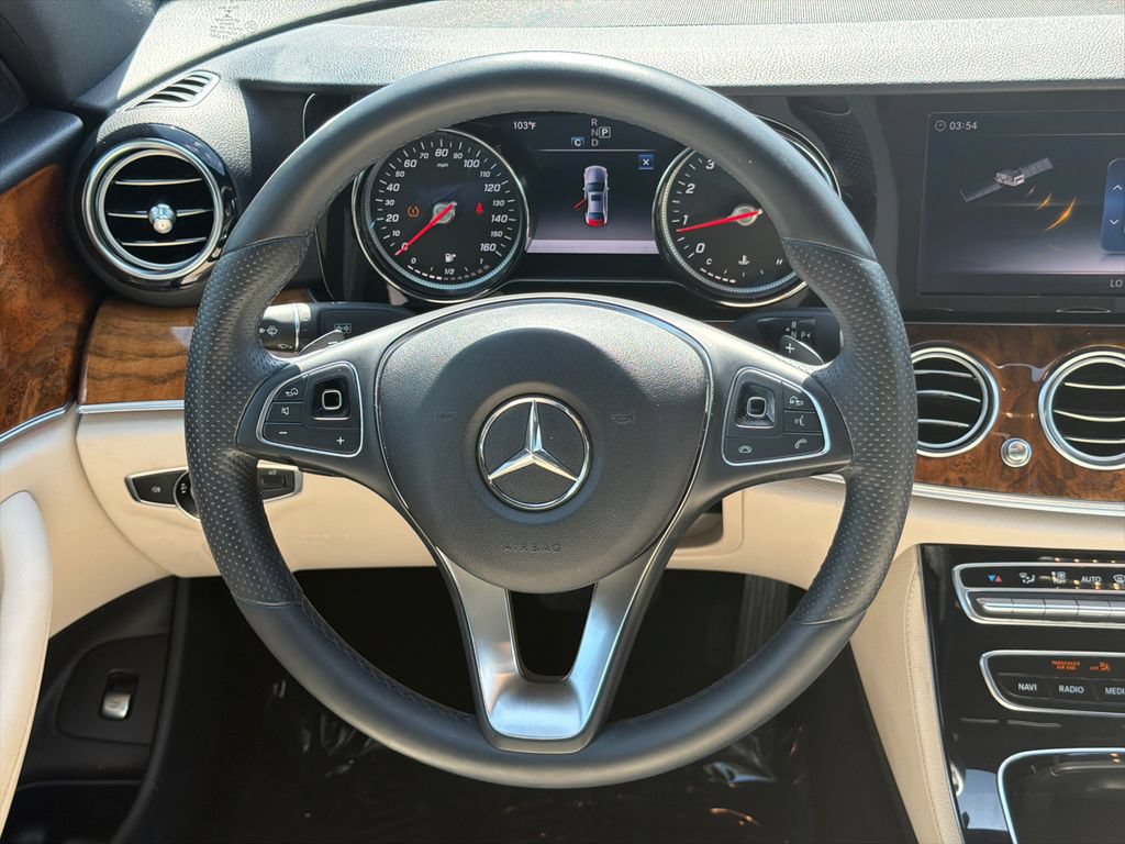Used 2018 Mercedes-Benz E 300 image 24