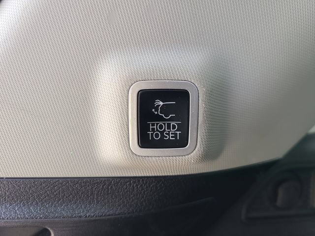 Used 2024 Jeep Grand Cherokee Limited 4xe AWD/4WD image 8