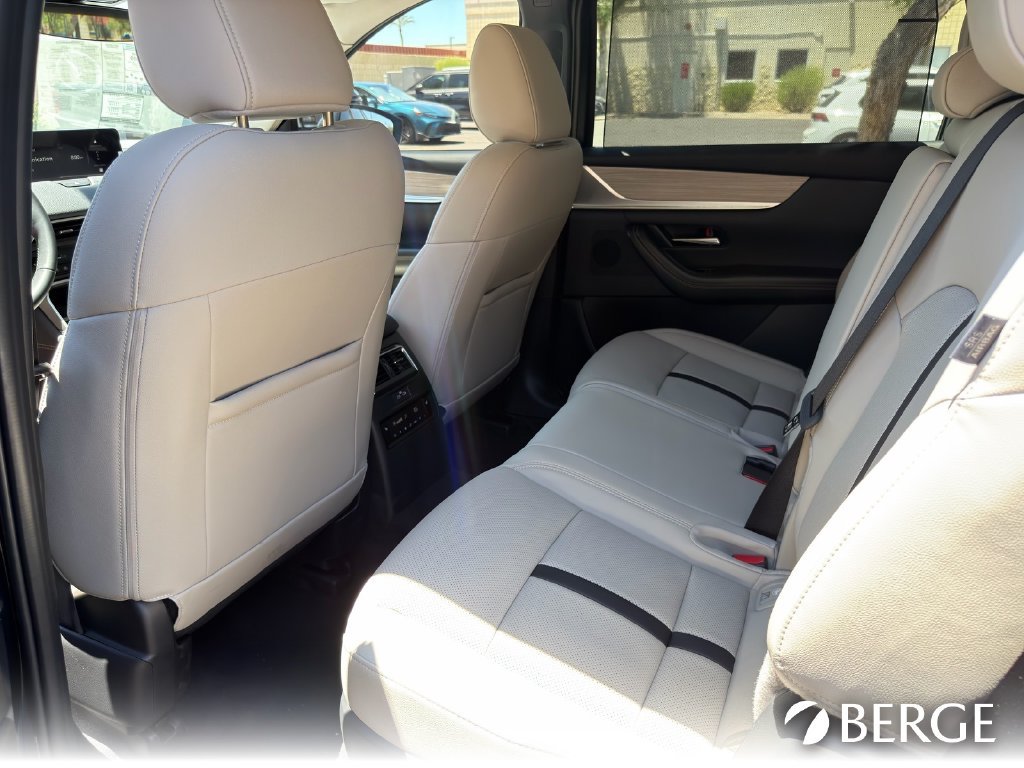 New 2026 MAZDA CX-90 Plug-In Hybrid w/ Preferred AWD/4WD image 22