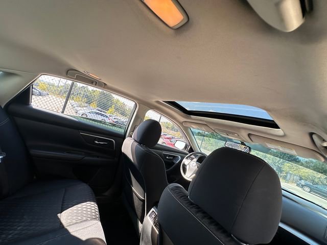 Used 2017 Nissan Altima 2.5 SV w/ Convenience Package image 29