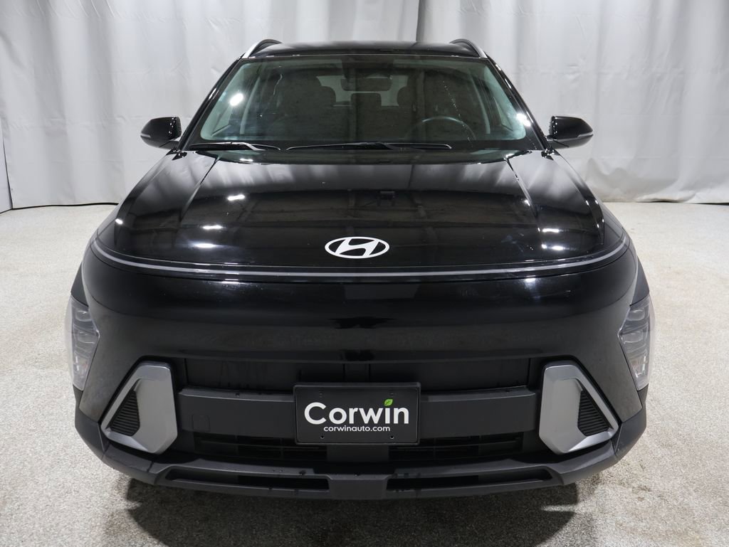 Used 2025 Hyundai Kona SEL image 6
