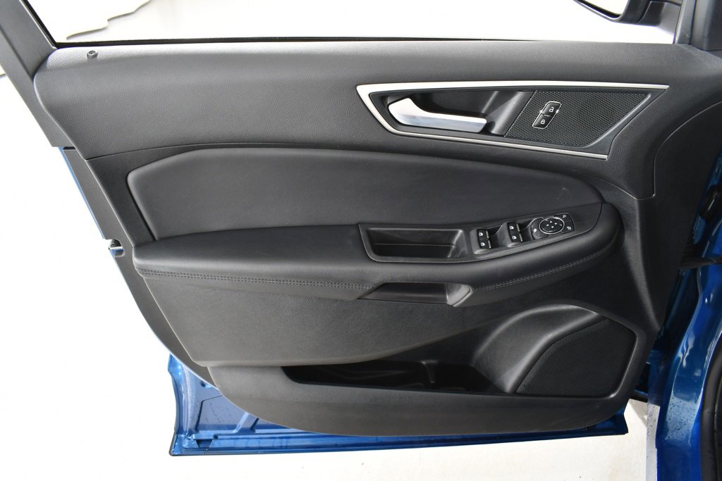 Used 2024 Ford Edge SEL w/ Convenience Package image 25