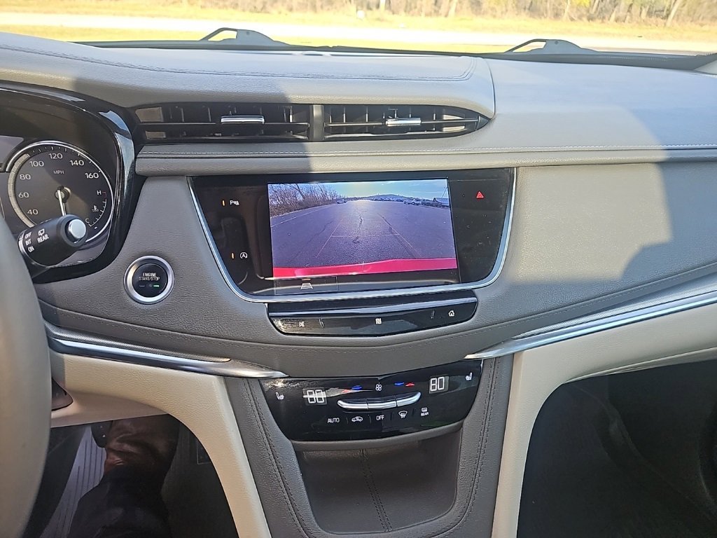 Used 2021 Cadillac XT5 Premium Luxury w/ LPO, Floor Liner Package image 18