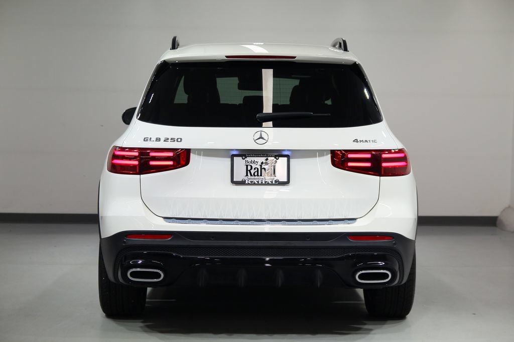 Certified 2024 Mercedes-Benz GLB 250 4MATIC image 3