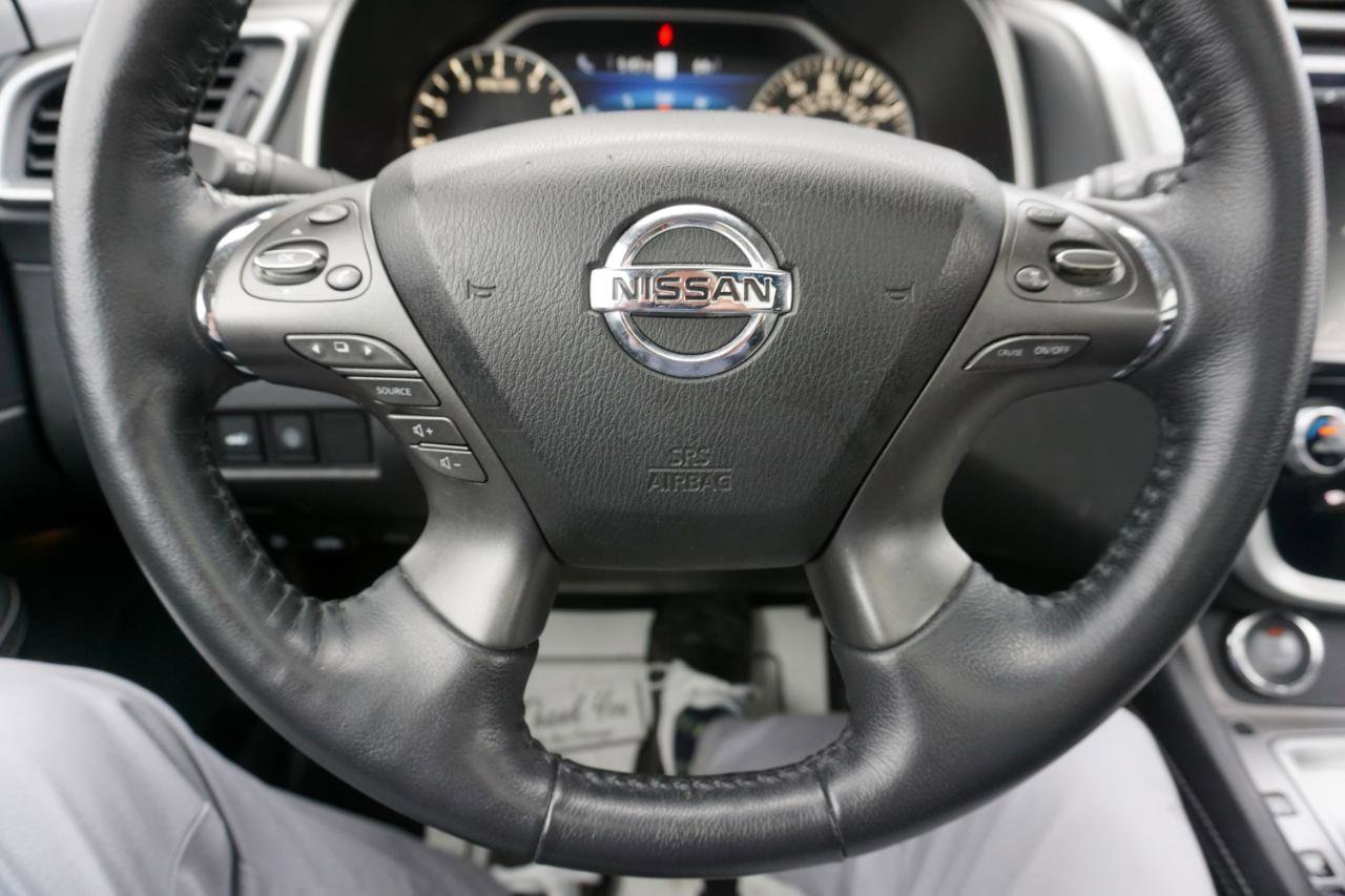 Used 2021 Nissan Murano SL image 22