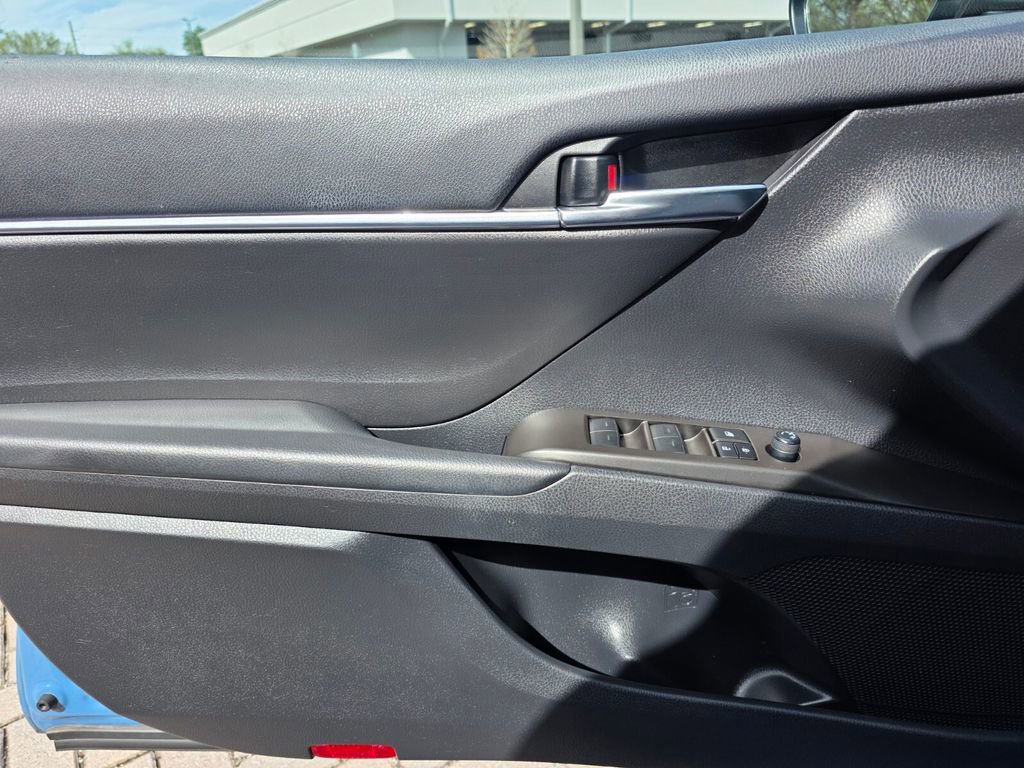 Certified 2024 Toyota Camry SE w/ Convenience Package image 26