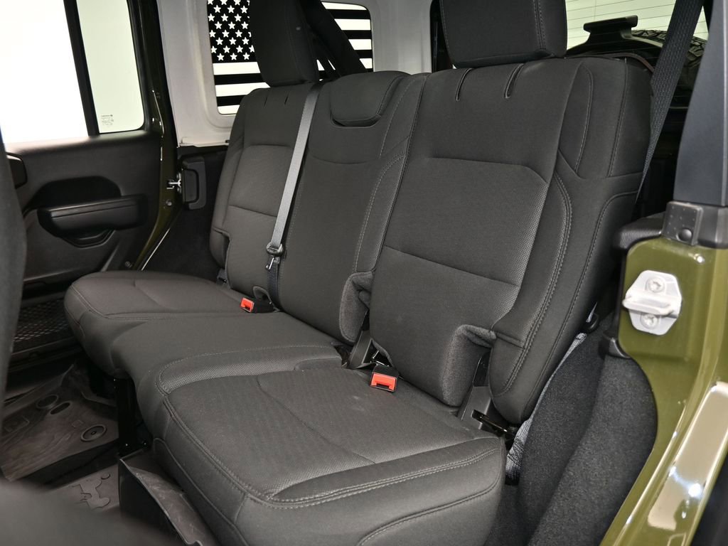 Used 2022 Jeep Wrangler Unlimited Sport image 34