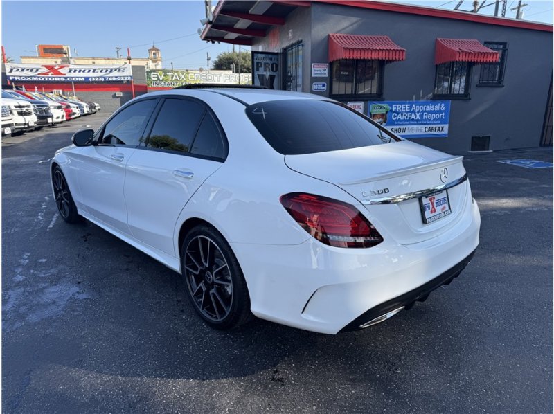 Used 2020 Mercedes-Benz C 300 Sedan image 12