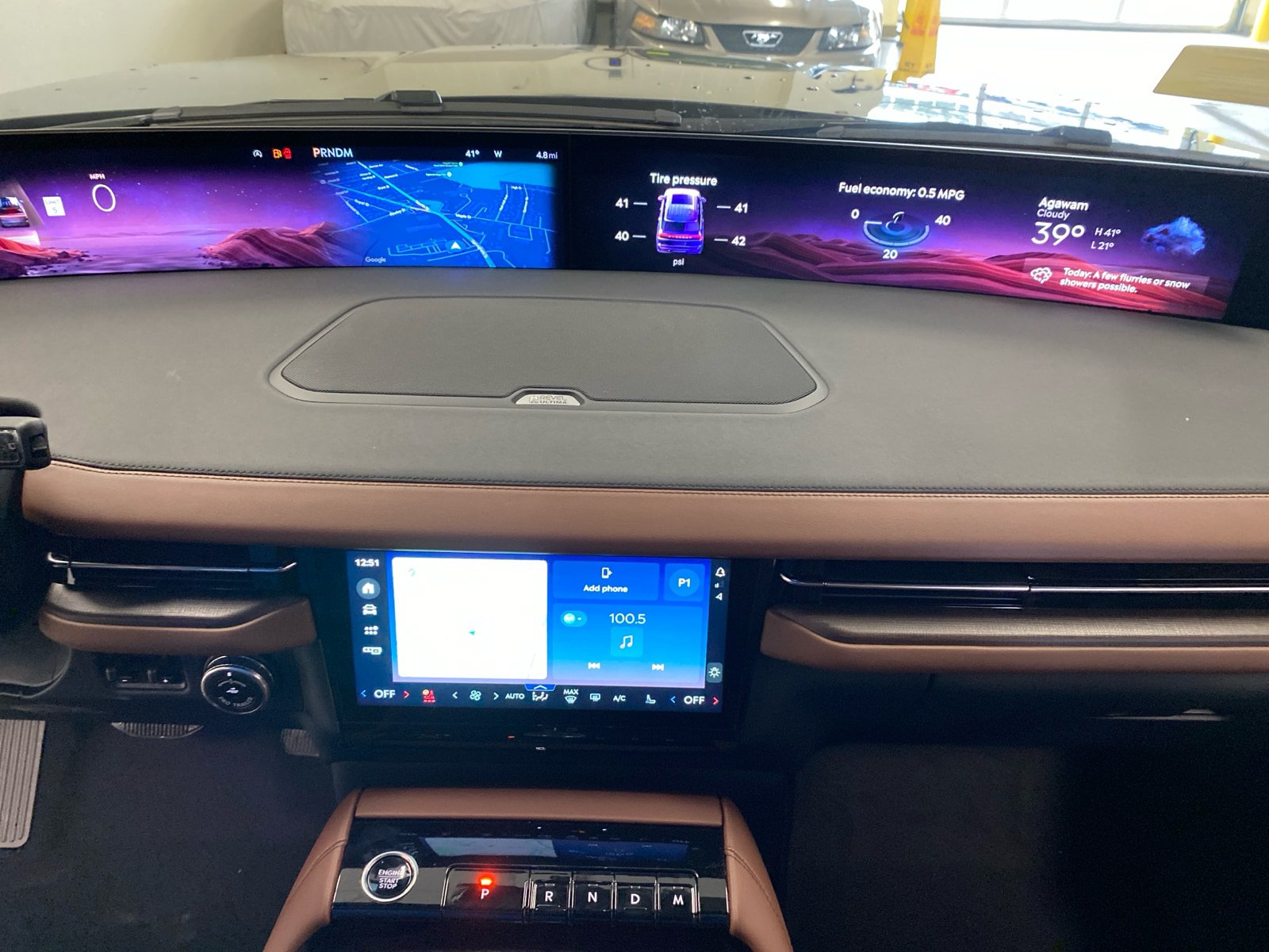 New 2026 Lincoln Navigator L Reserve AWD/4WD image 25