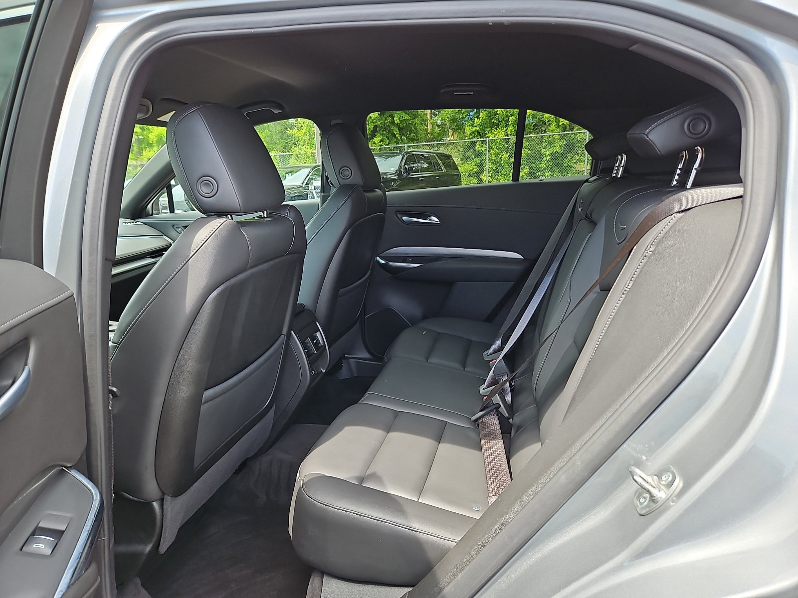 Certified 2025 Cadillac XT4 Premium Luxury AWD/4WD image 10