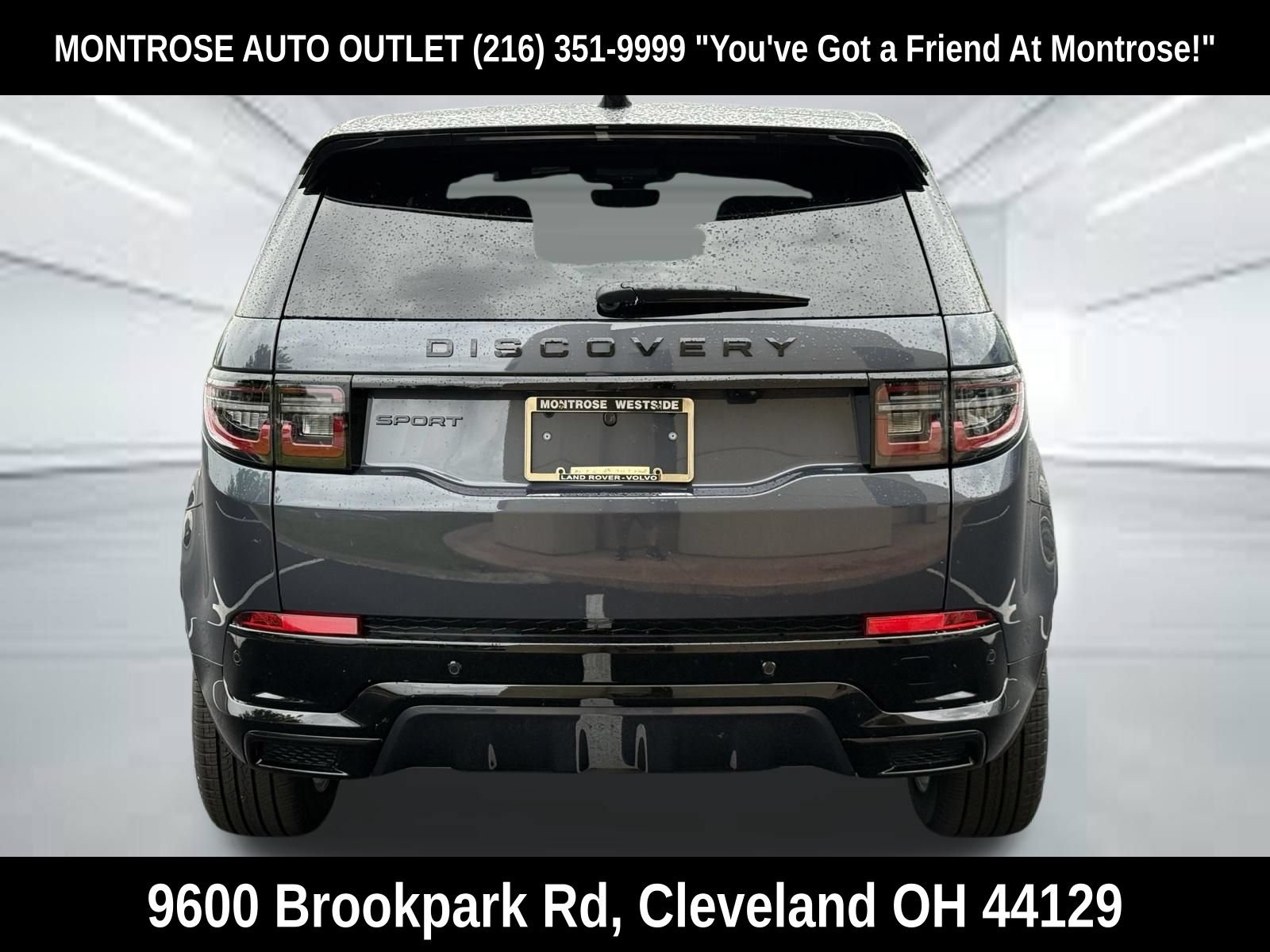 New 2026 Land Rover Discovery Sport Landmark AWD/4WD image 4