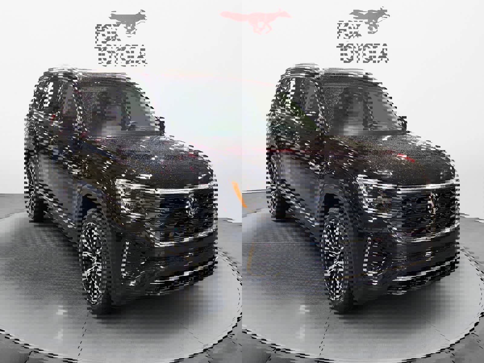 Used 2025 Volkswagen Atlas SEL Premium R-Line image 8